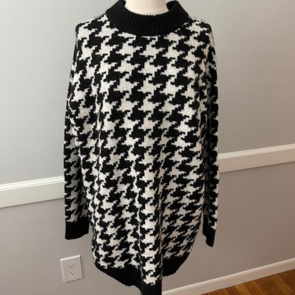 Tunic Hounds tooth Sweater